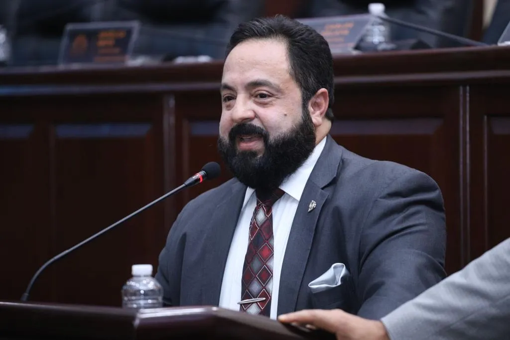 Juzgado emite órdenes de captura contra Luis Redondo y Edis Moncada por no presentarse voluntariamente